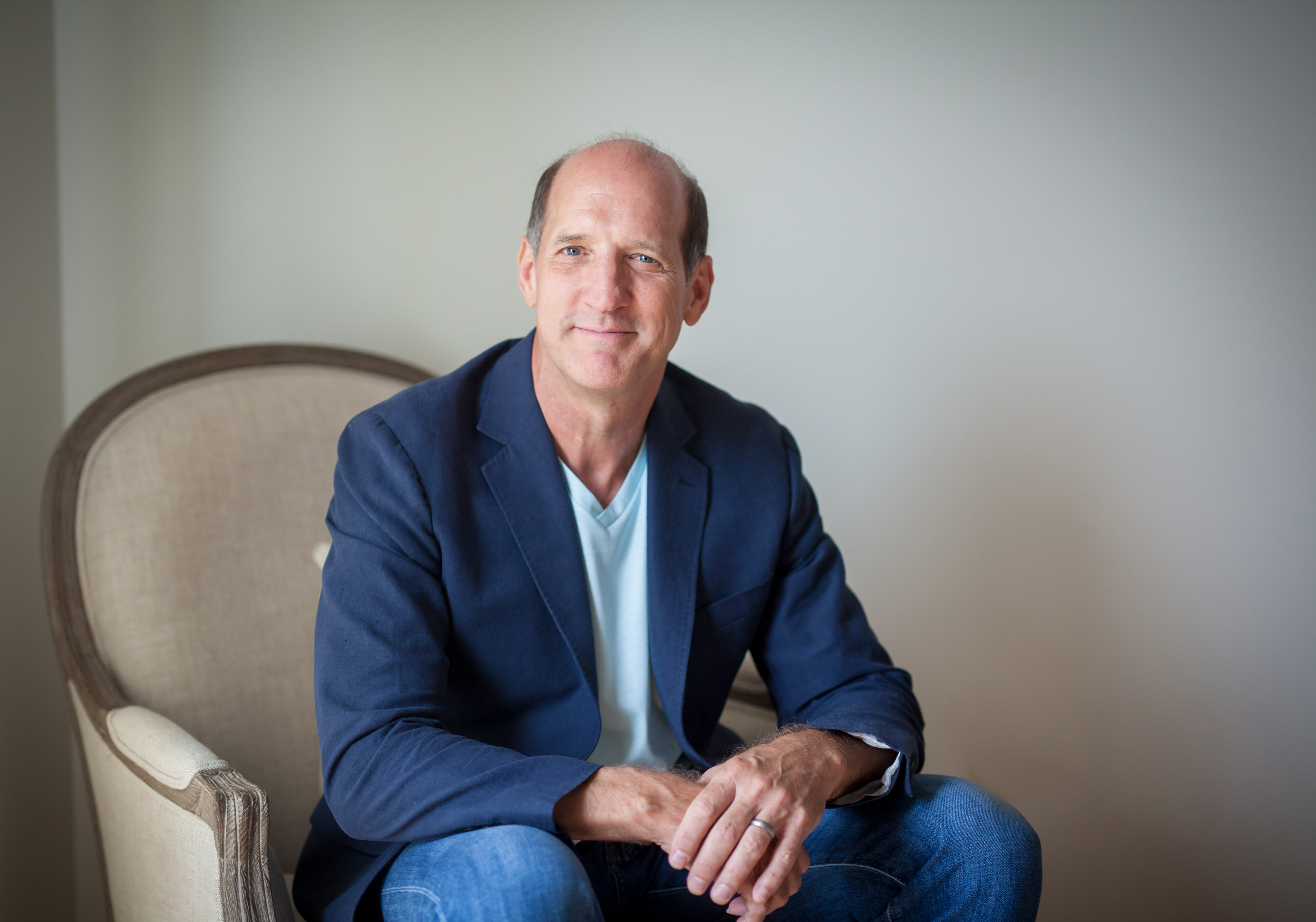 How Sweet It Is!: Steve Leslie sings James Taylor